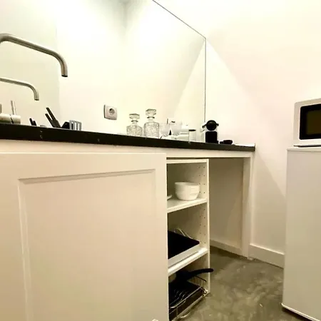 New!! Amazing Studio With Bathtub In Baixa * Lissabon